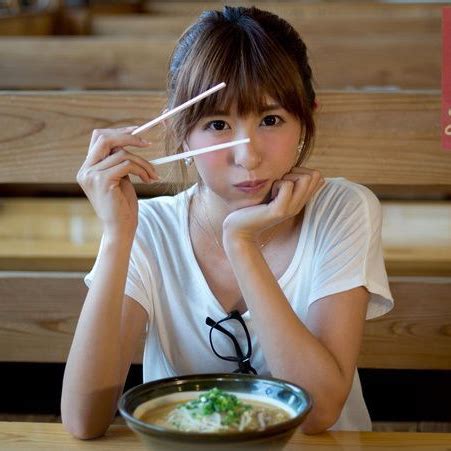 ラーメン デート 服装